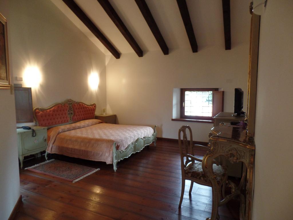 Agriturismo Il Vagabondo Buttrio Room photo